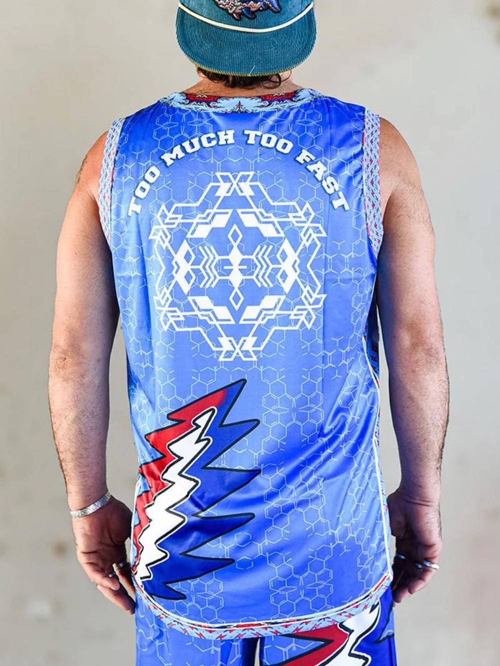 Men's Festival Pool Beach sleeveless tee and board shorts. Size XXL - Picture 2 of 13